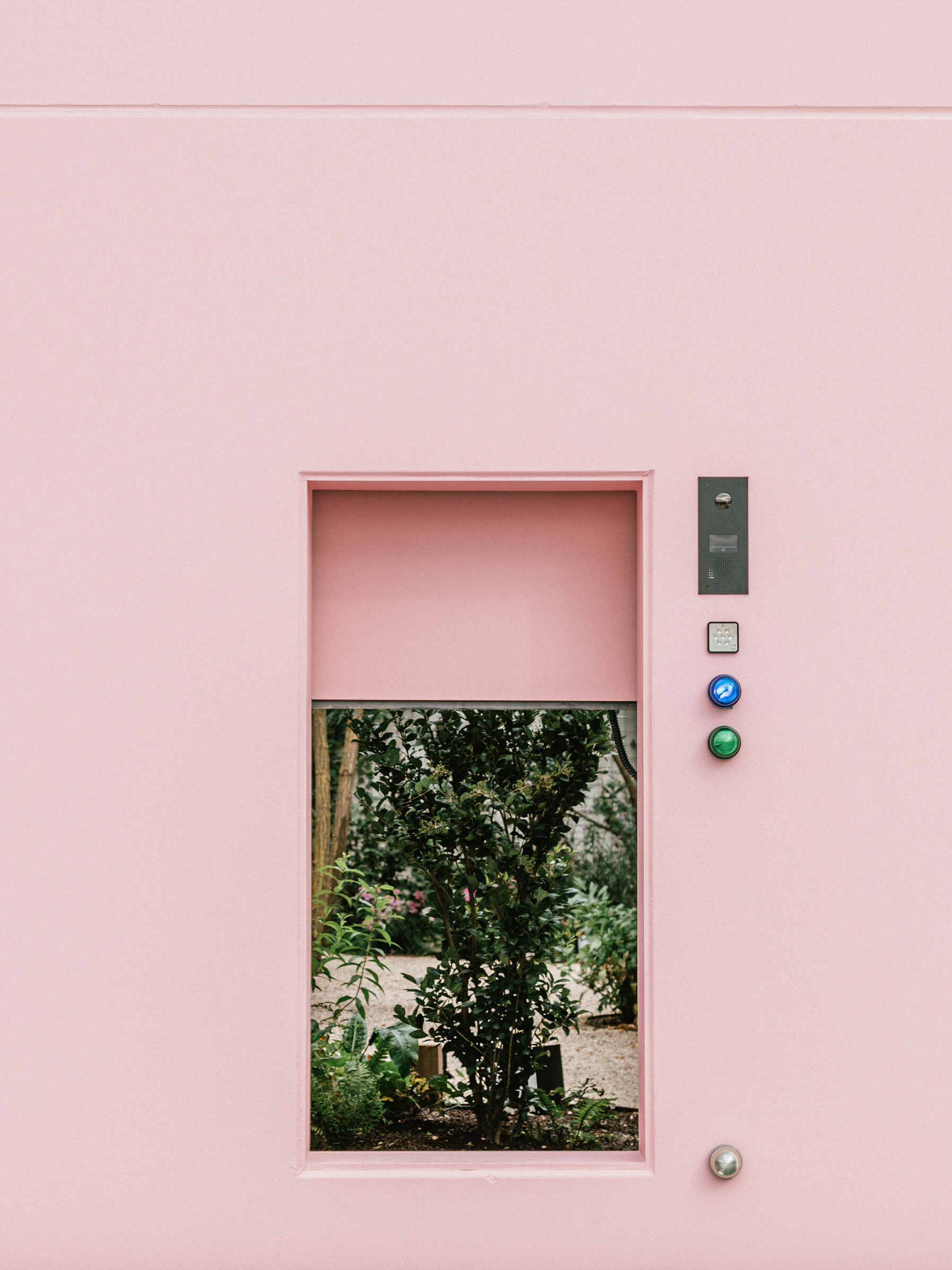 Skinn Pink Building Exterior 9